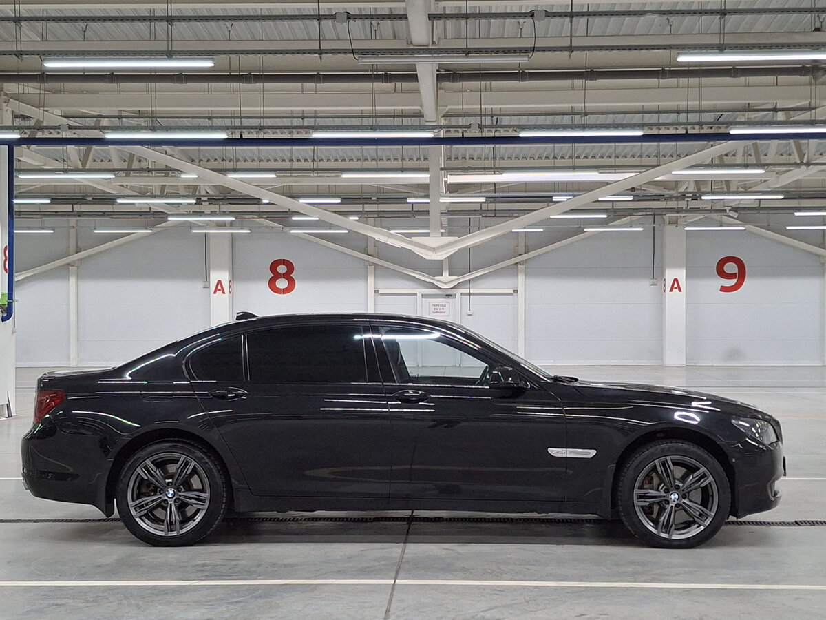 BMW 7 серии Long 750Li xDrive V (F01/F02/F04), 2012 Фото №4
