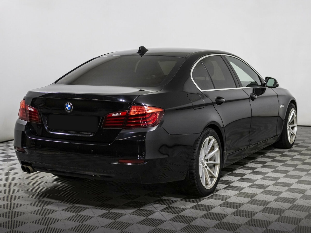 BMW 5 серии 520i VI (F10/F11/F07) Рестайлинг, 2015 Фото №4