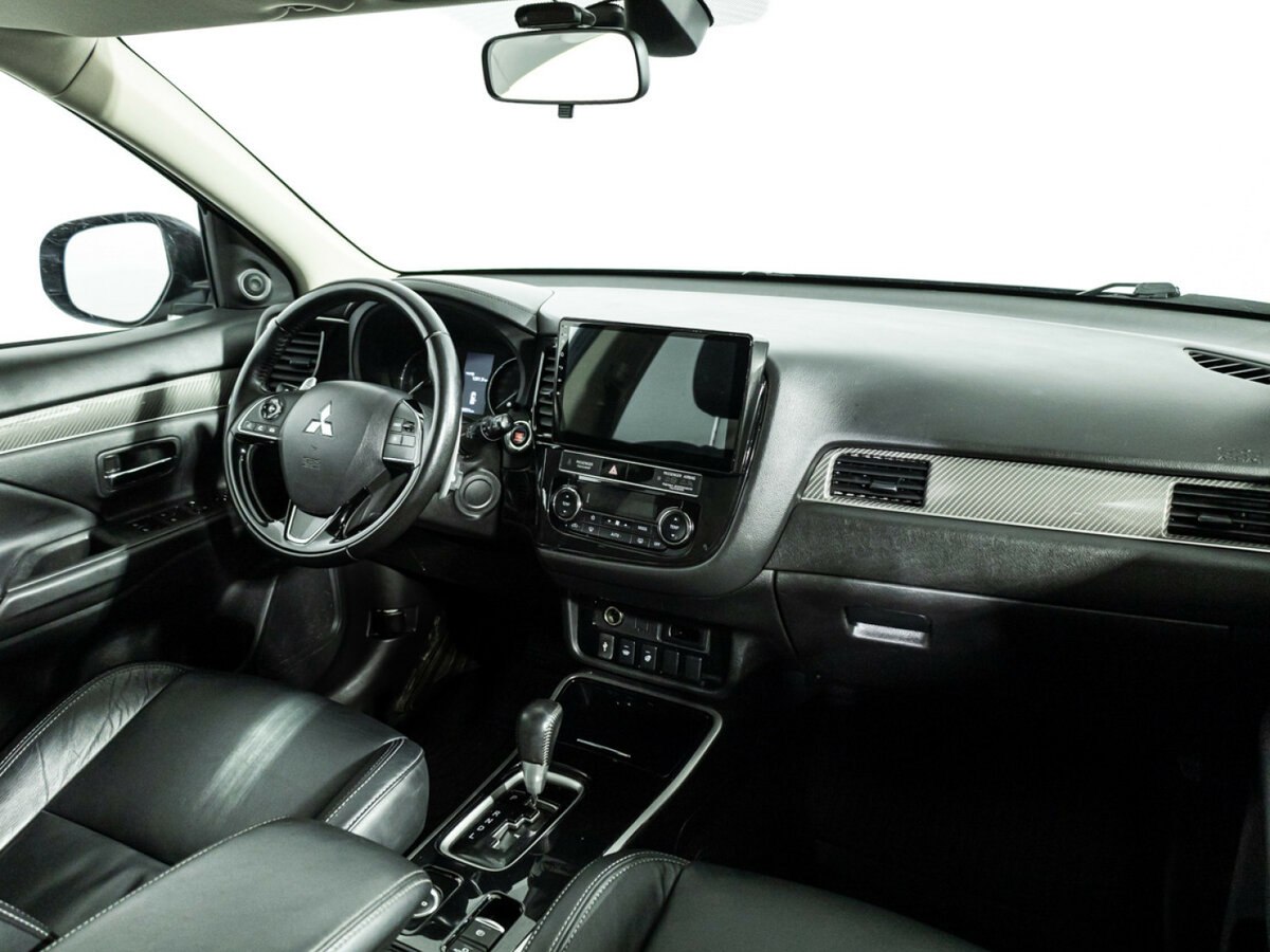 Mitsubishi Outlander III Рестайлинг 3, 2019 Фото №9