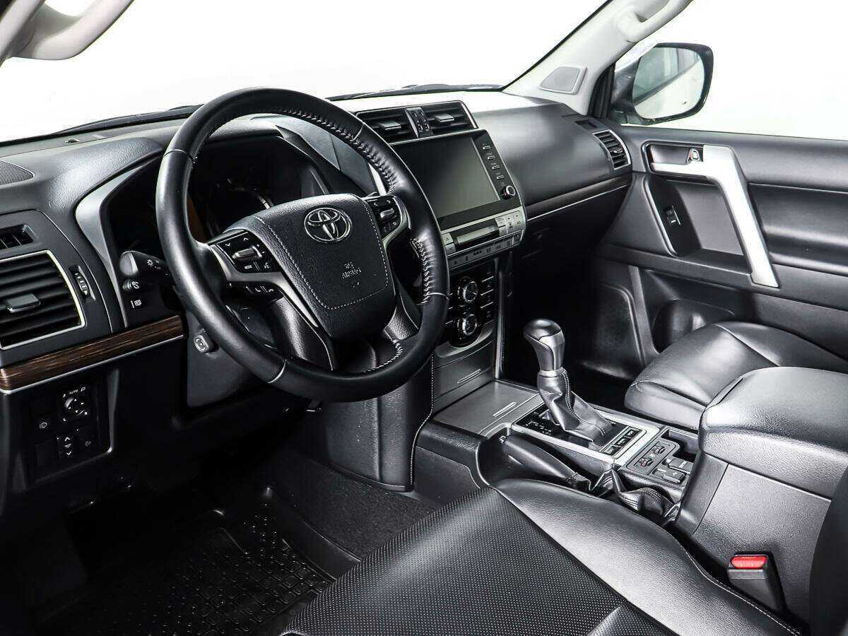 Toyota Land Cruiser Prado, 2020 Фото №13