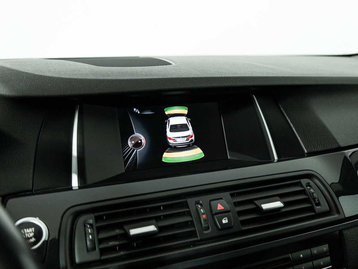 BMW 5 серии 520i VI (F10/F11/F07) Рестайлинг, 2015 Фото №17