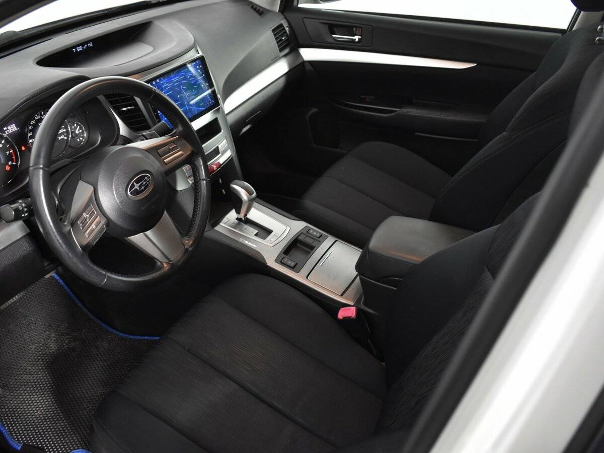 Subaru Legacy V, 2011 Фото №7