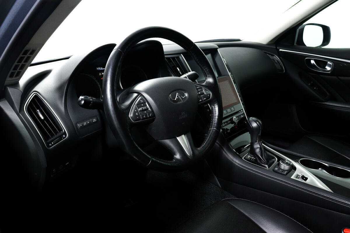Infiniti Q50, 2014 Фото №13