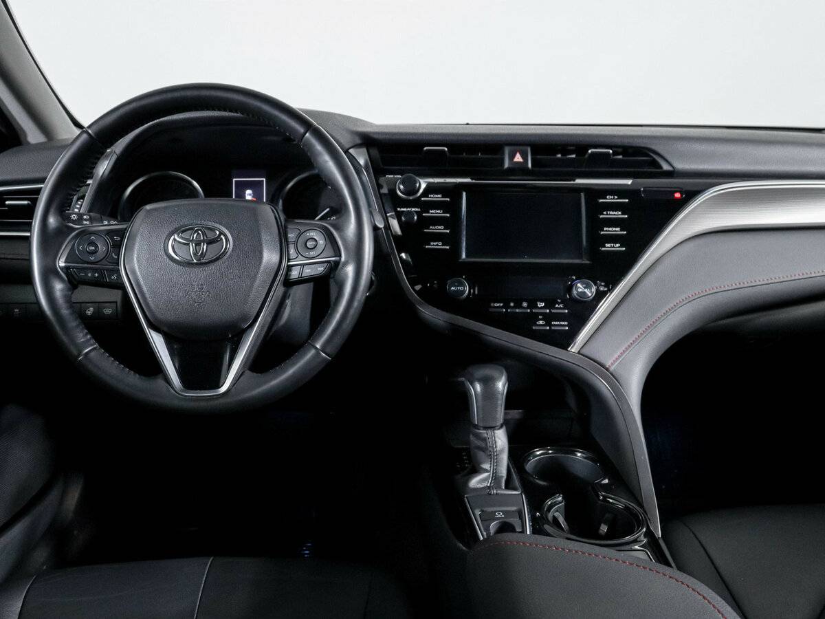 Toyota Camry VIII (XV70), 2020 Фото №12