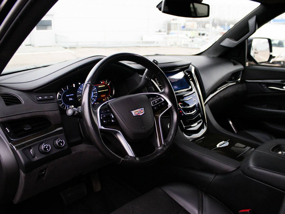 Cadillac Escalade IV, 2016 Фото №12
