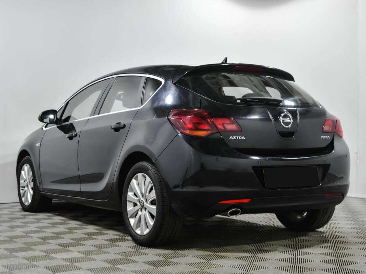 Opel Astra, 2010 Фото №6