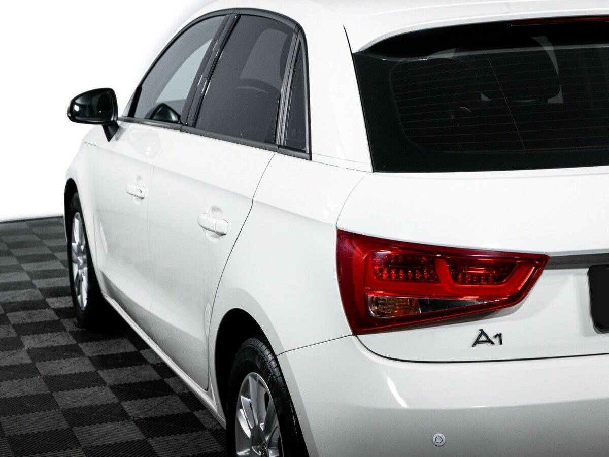Audi A1 Sportback, 2014 Фото №18