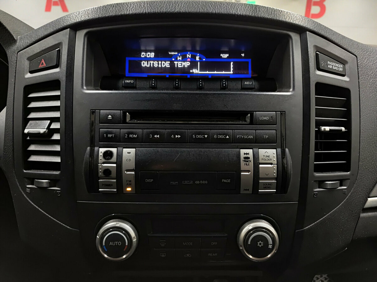 Mitsubishi Pajero IV, 2007 Фото №15