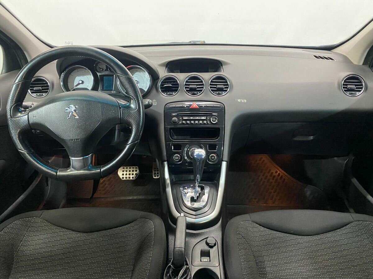 Peugeot 308, 2011 Фото №9