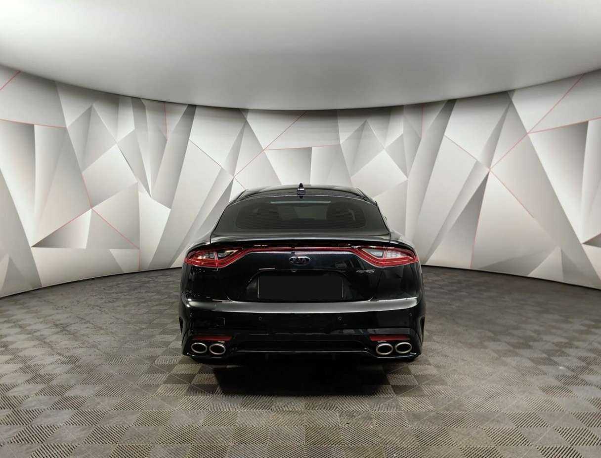 Kia Stinger, 2019 Фото №8