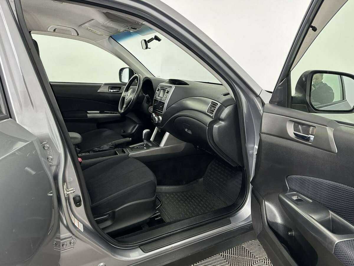 Subaru Forester, 2011 Фото №14
