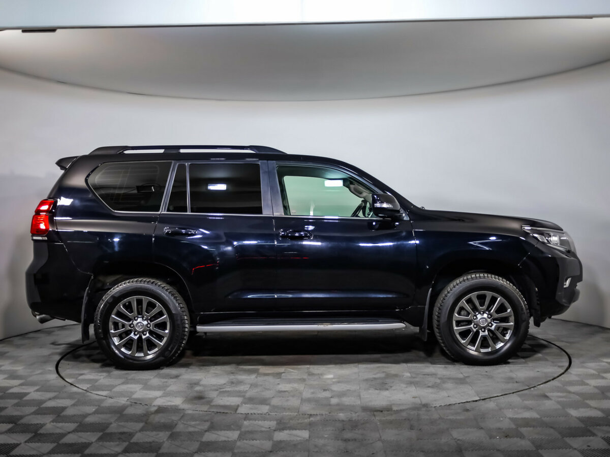 Toyota Land Cruiser Prado 150 Series Рестайлинг 2, 2018 Фото №4