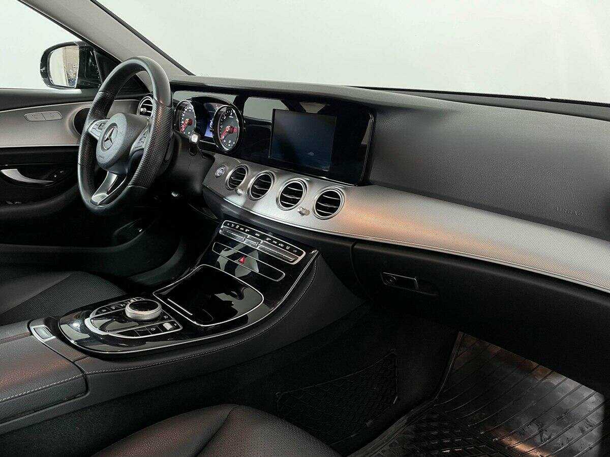 Mercedes-Benz E-Класс 220 d, 2016 Фото №8