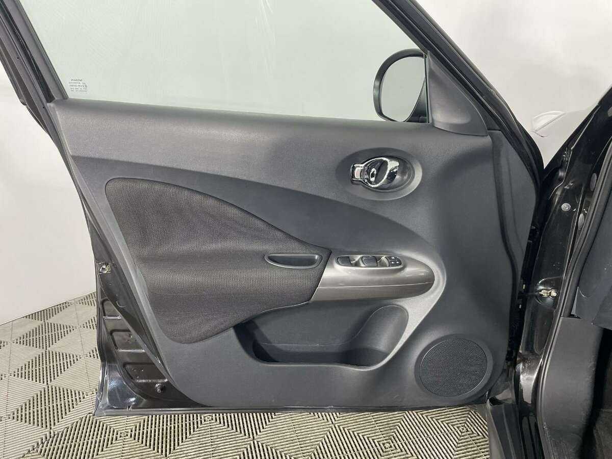 Nissan Juke, 2011 Фото №8