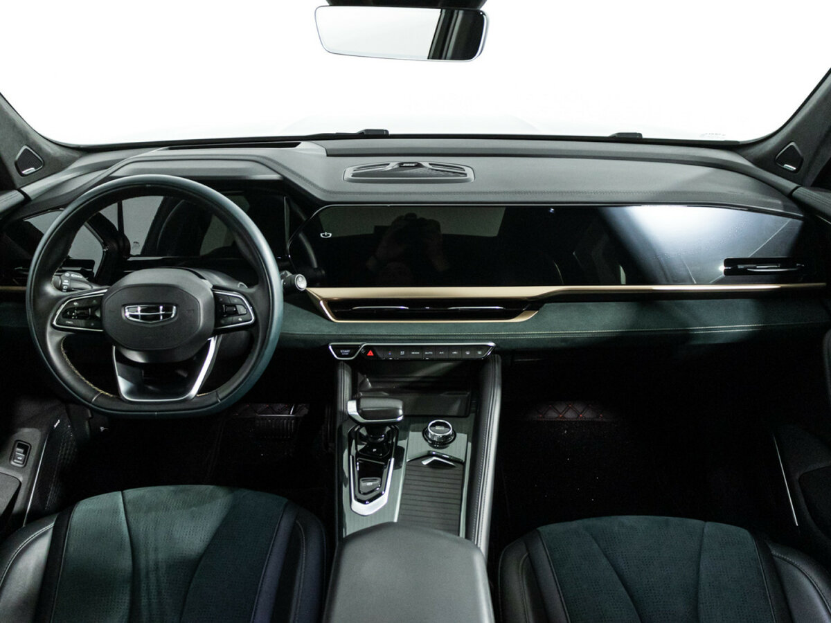 Geely Monjaro I, 2023 Фото №13