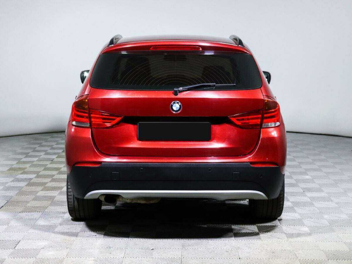 BMW X1 18i, 2011 Фото №5