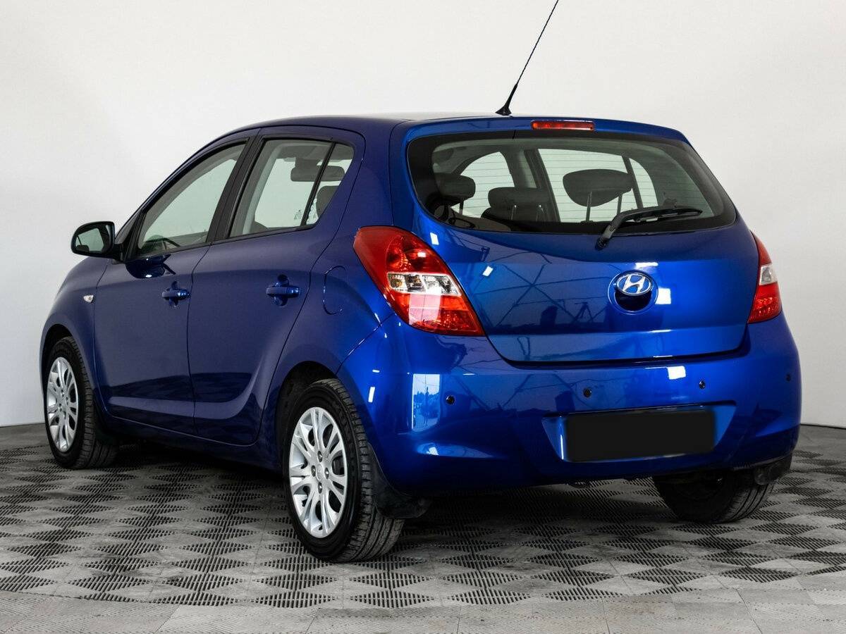 Hyundai i20, 2010 Фото №7