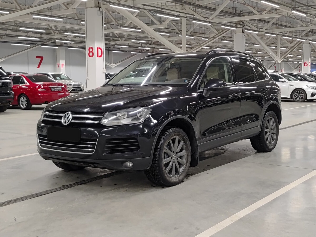 Volkswagen Touareg II, 2011 Фото №1