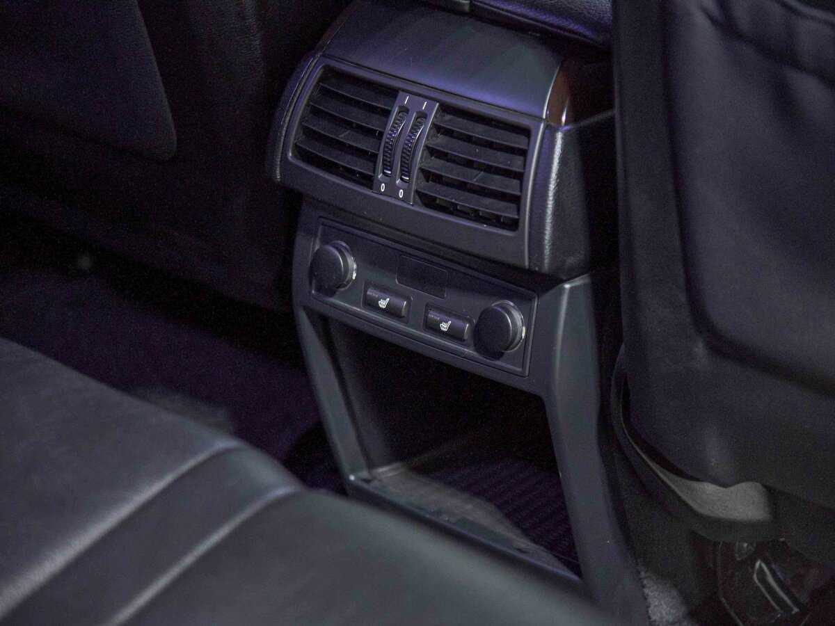 BMW X5 30d, 2011 Фото №17