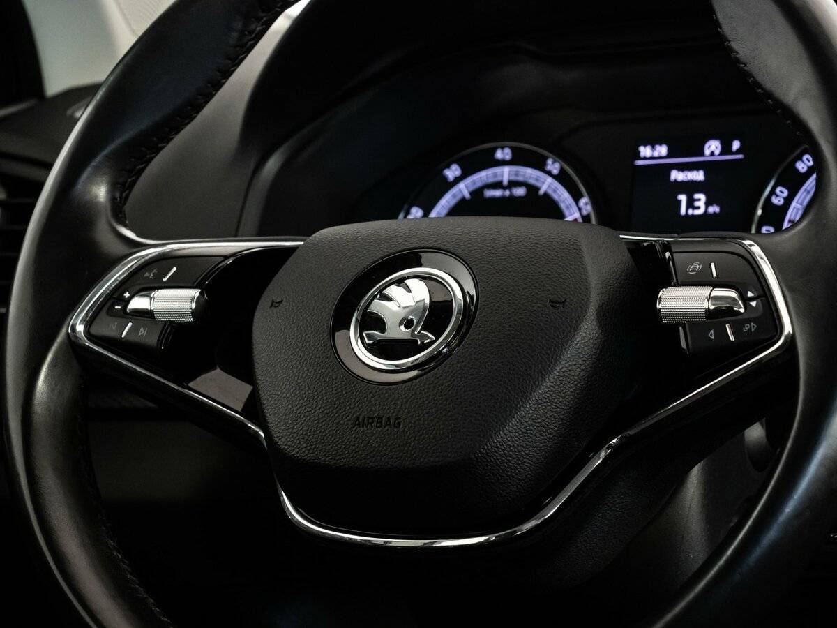Skoda Karoq, 2021 Фото №10