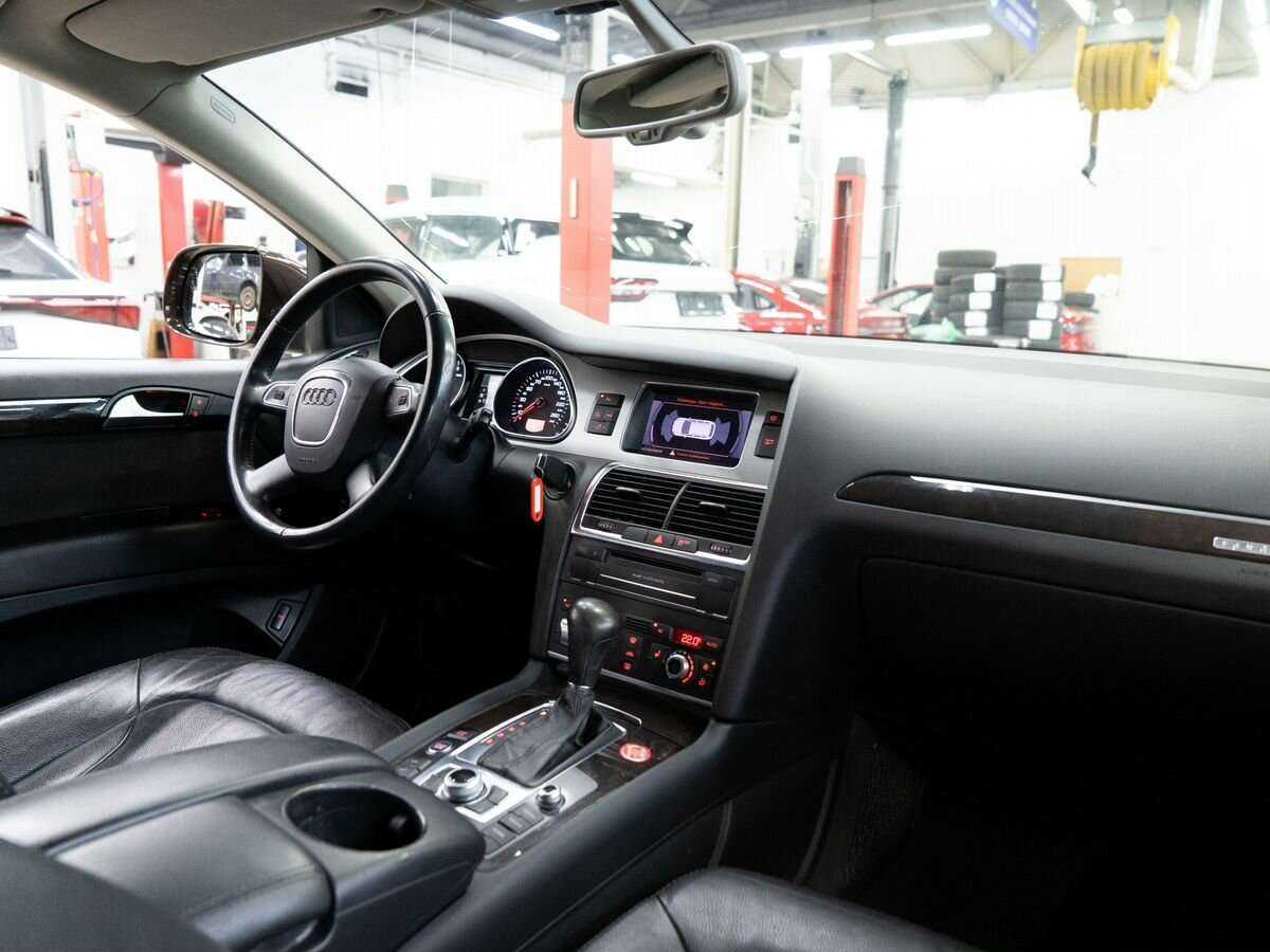 Audi Q7, 2011 Фото №19