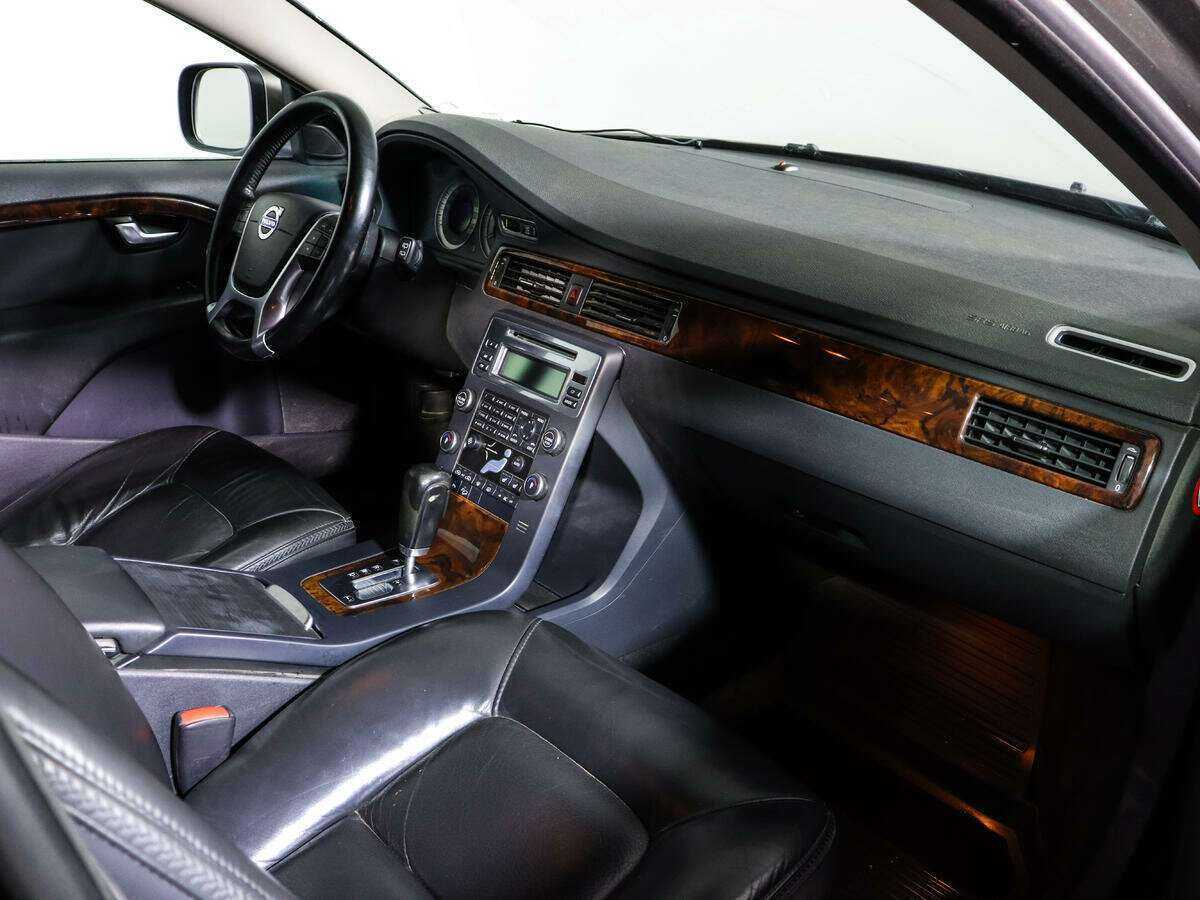 Volvo XC70, 2010 Фото №7