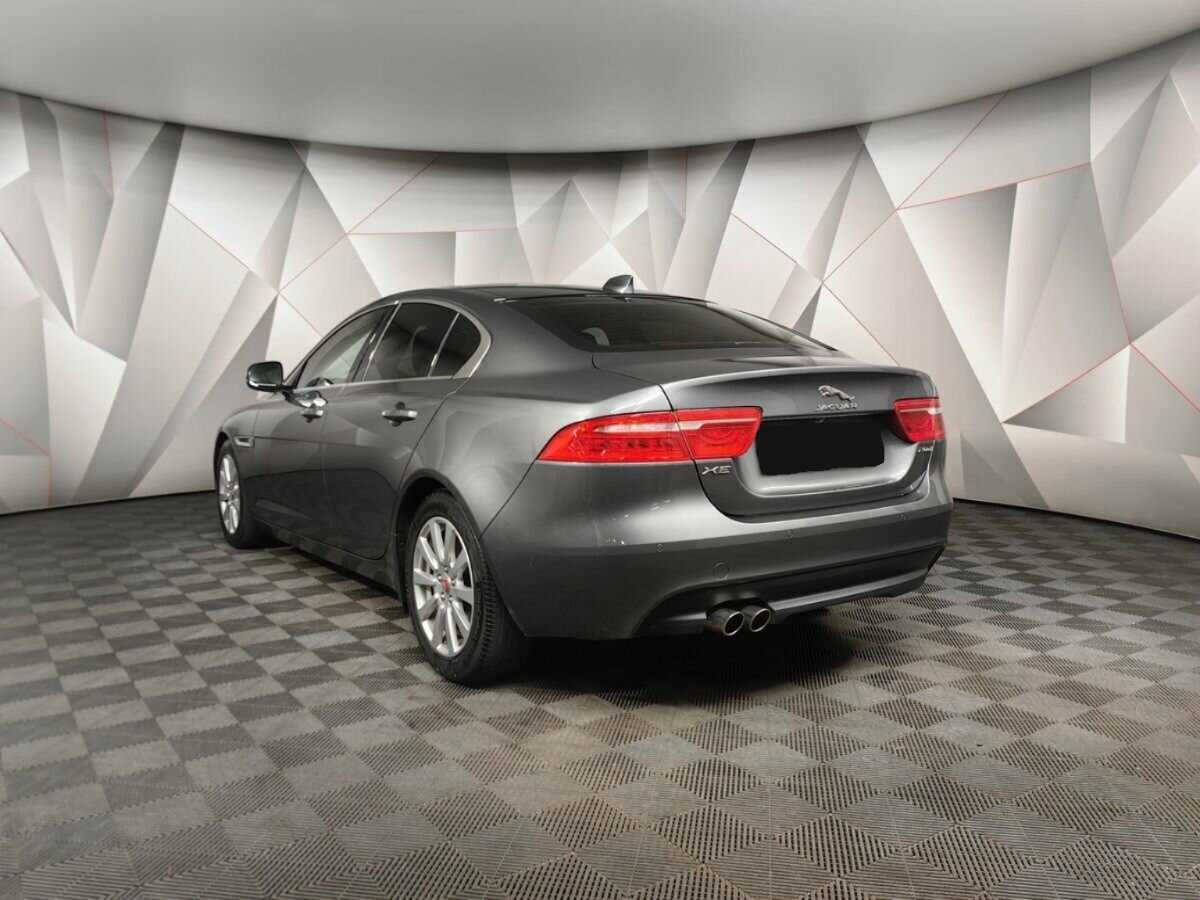 Jaguar XE, 2018 Фото №4