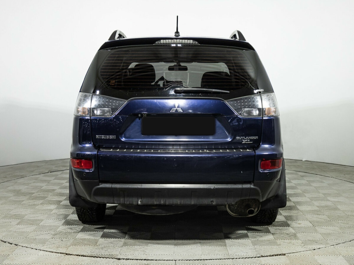 Mitsubishi Outlander II Рестайлинг, 2011 Фото №6