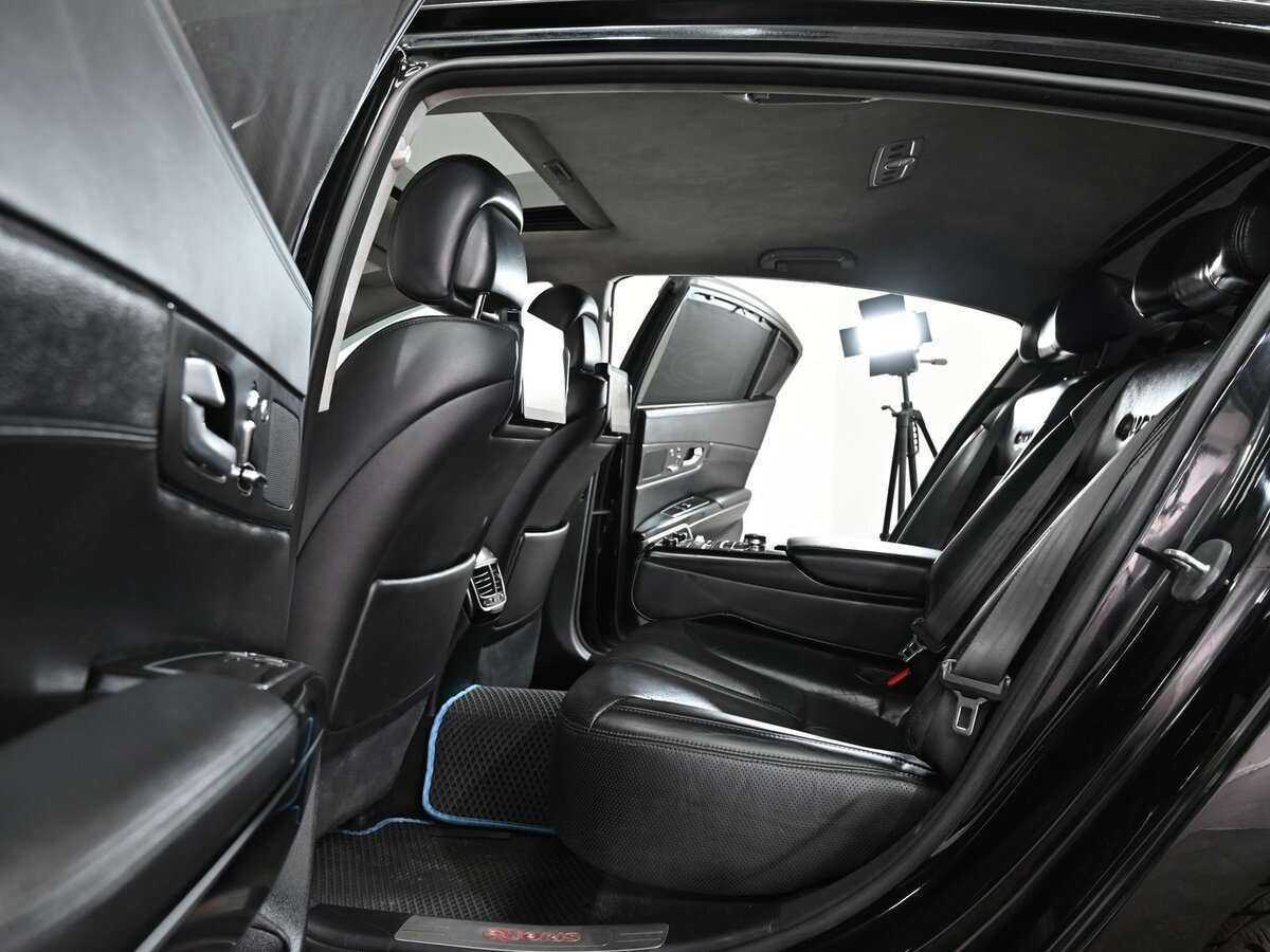 Kia Quoris, 2013 Фото №20