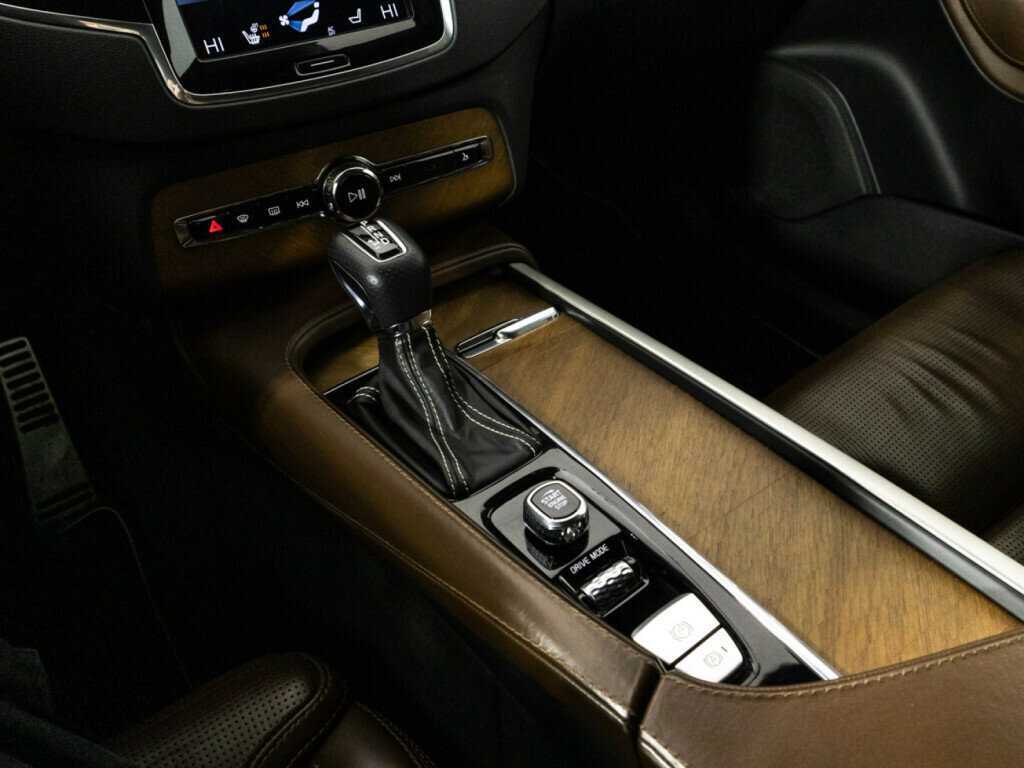 Volvo XC90, 2018 Фото №18