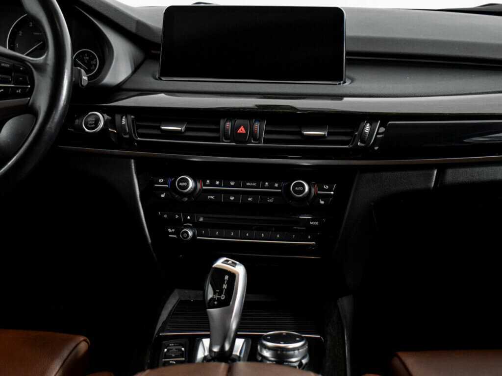 BMW X5 35i, 2015 Фото №13