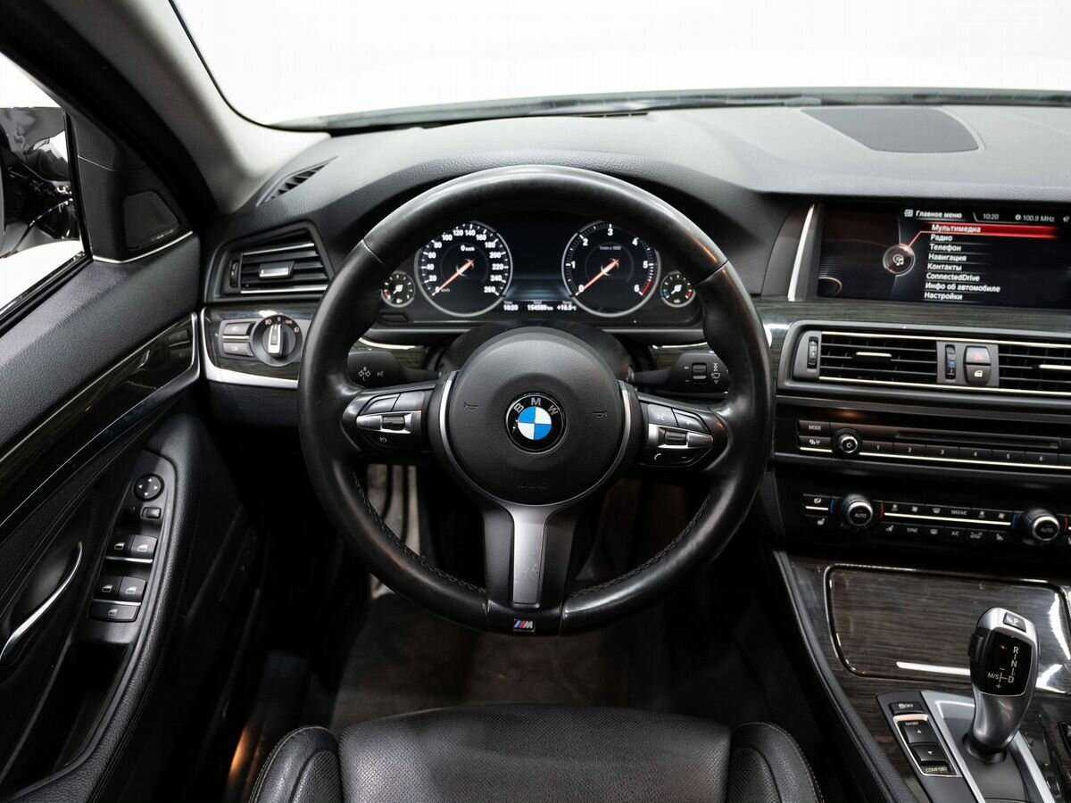BMW 5 серии 530d xDrive, 2016 Фото №15
