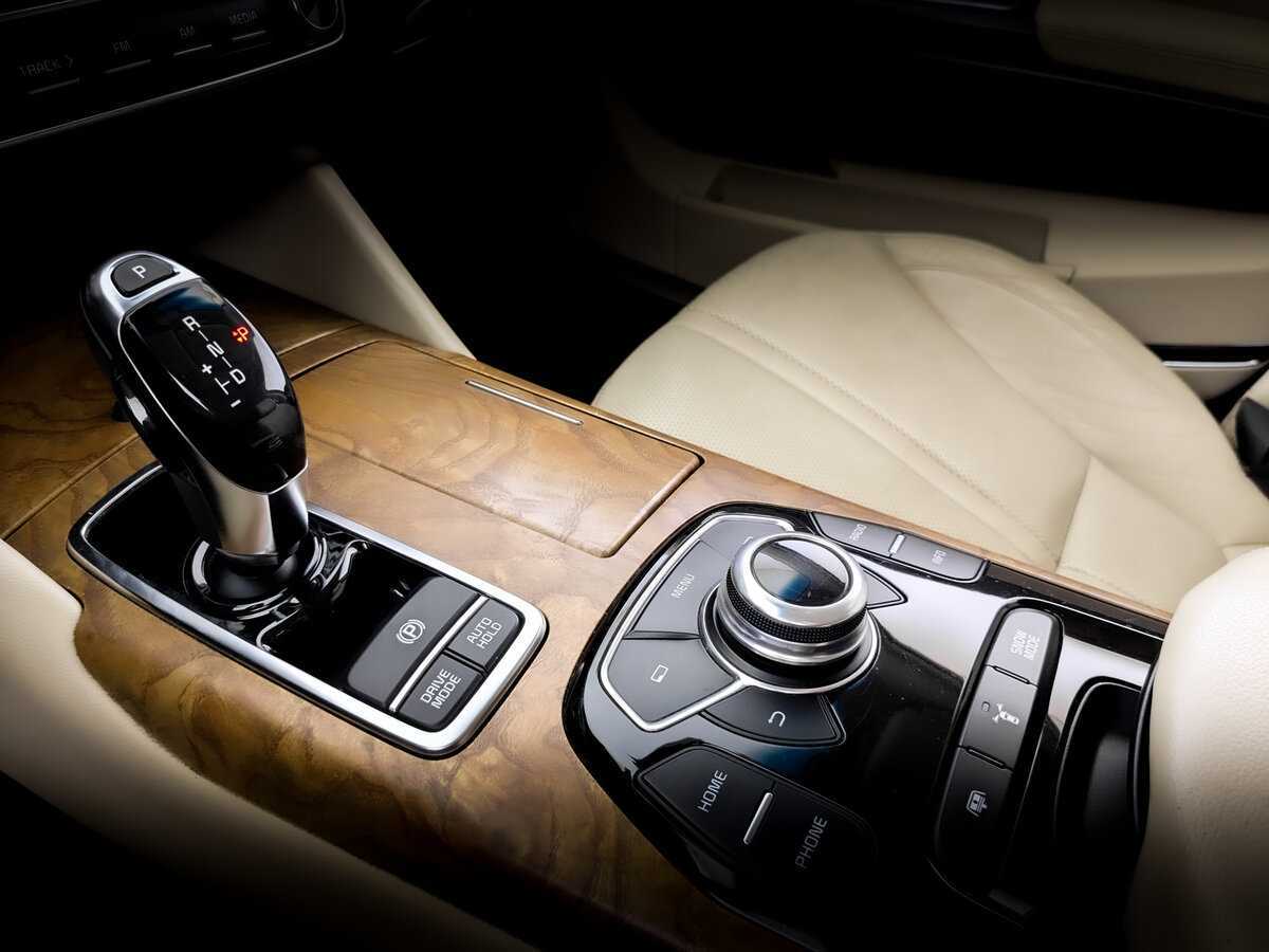 Kia Quoris, 2013 Фото №29