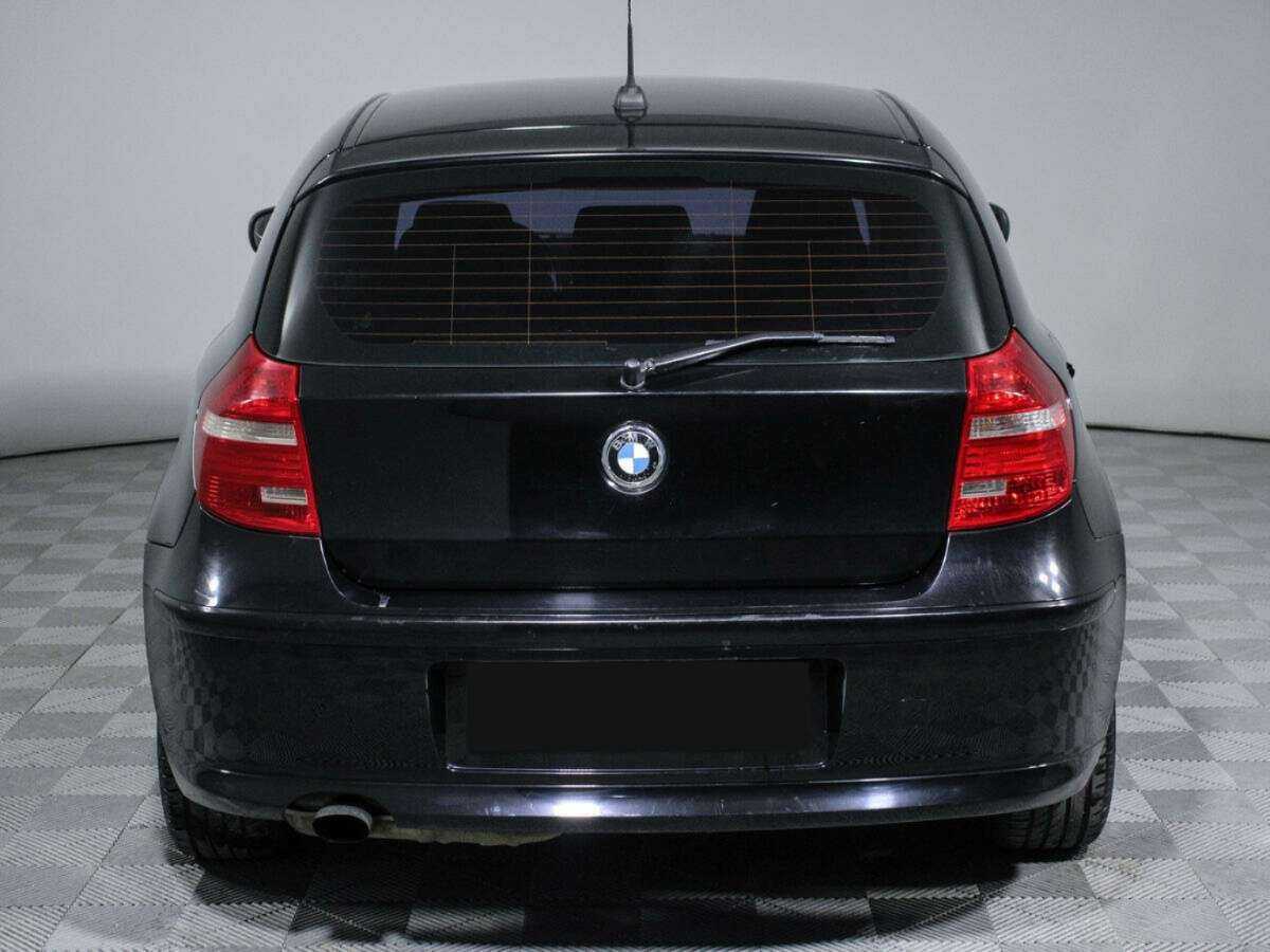 BMW 1 серии 116i, 2010 Фото №5