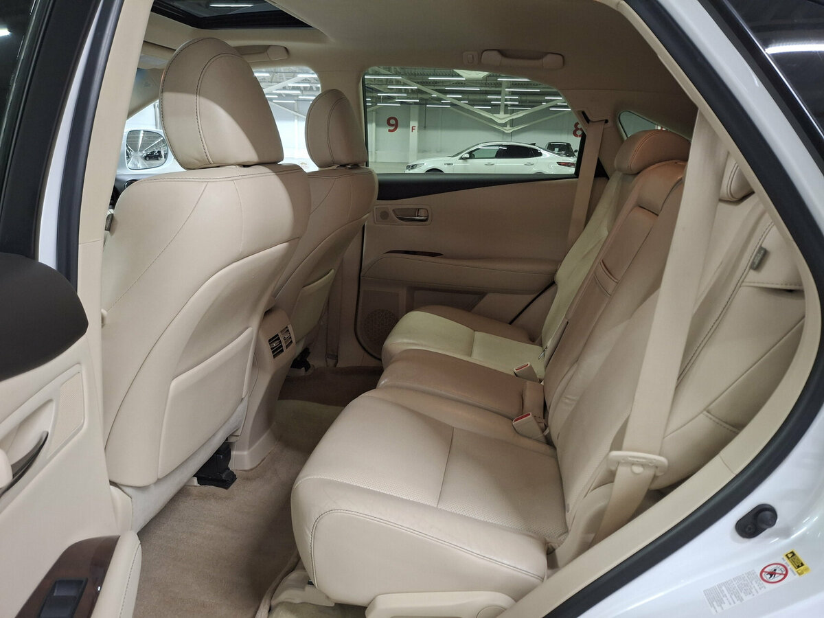 Lexus RX 350 III Рестайлинг, 2012 Фото №12