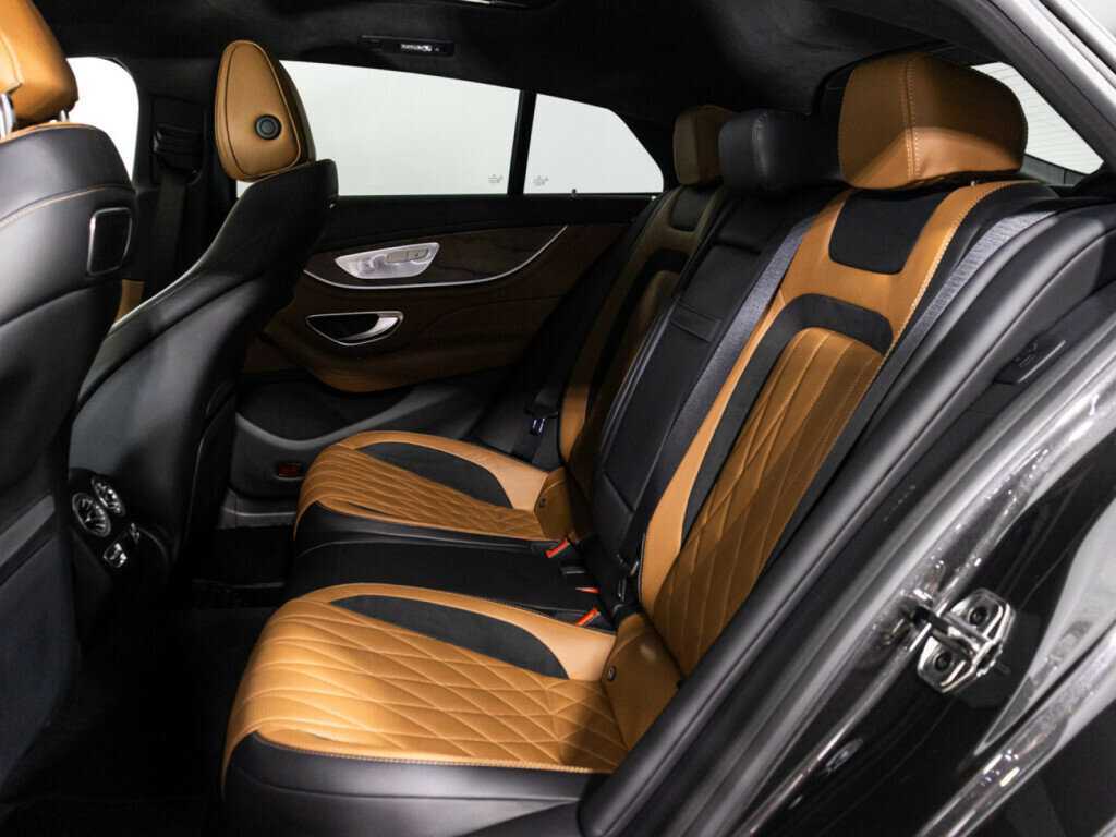 Mercedes-Benz AMG GT 43, 2019 Фото №10