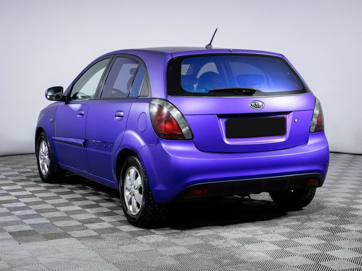Kia Rio II Рестайлинг, 2011 Фото №6