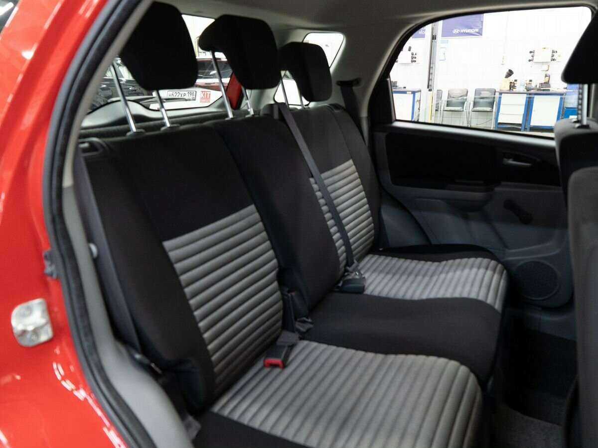 Suzuki SX4, 2010 Фото №8