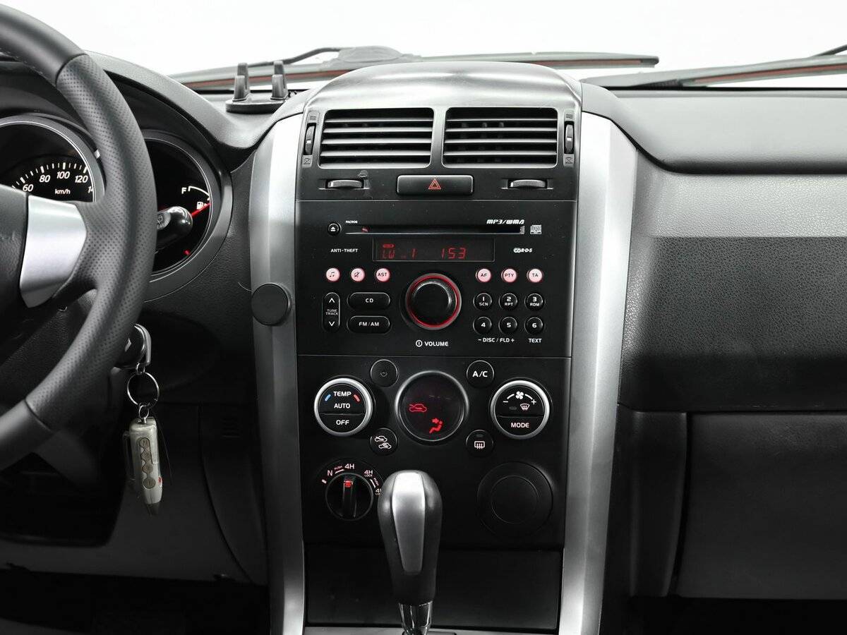 Suzuki Grand Vitara, 2011 Фото №8