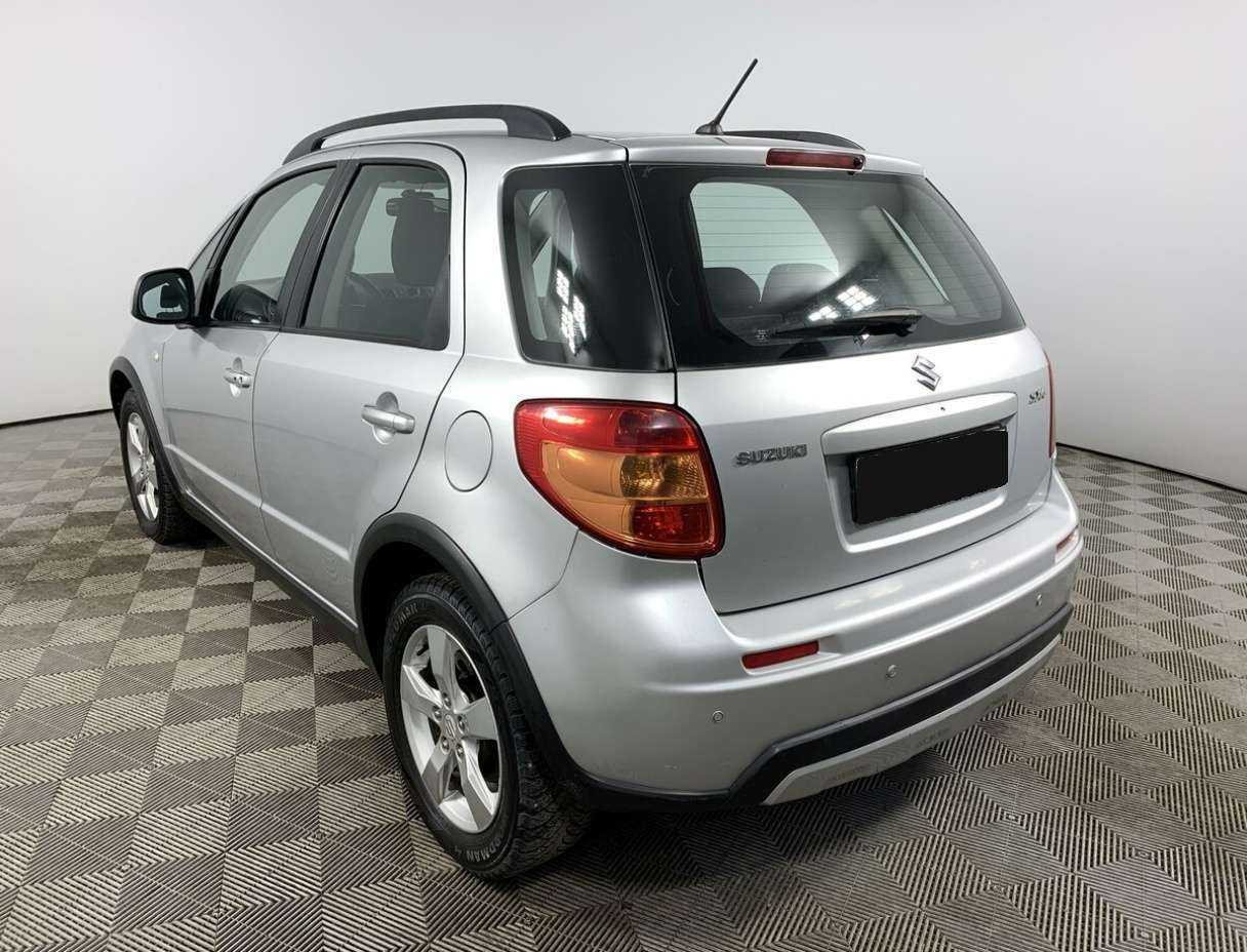 Suzuki SX4, 2010 Фото №7