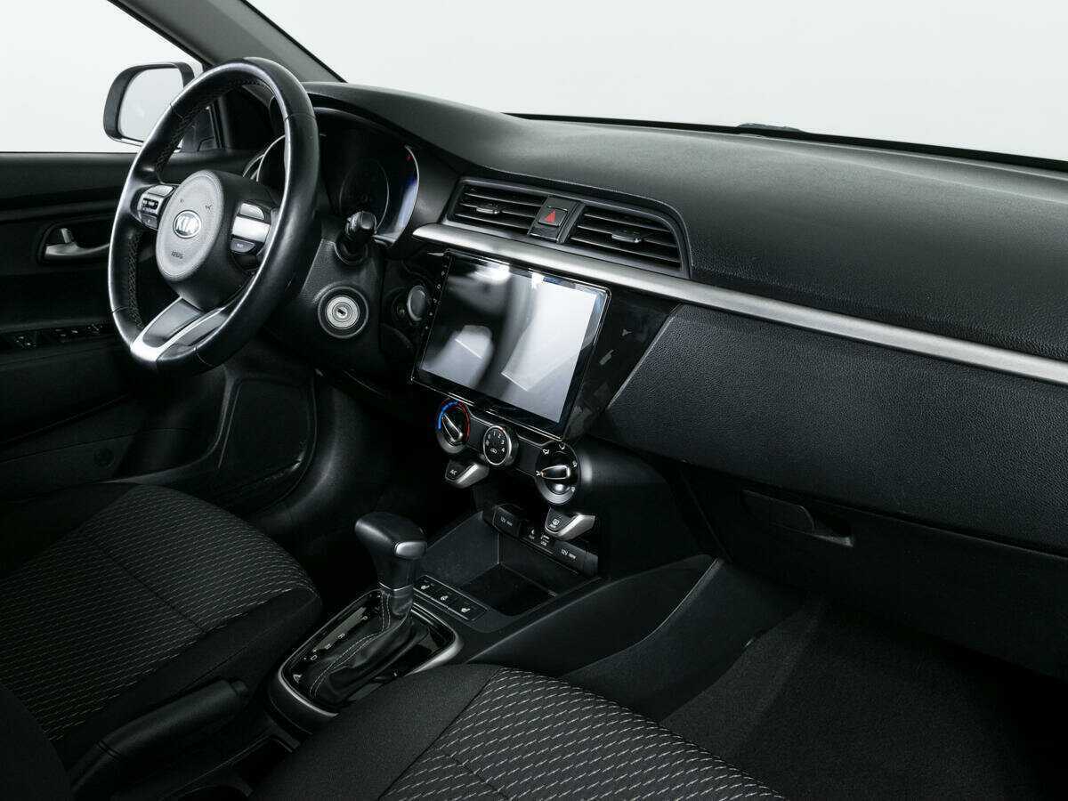 Kia Rio X-Line, 2019 Фото №10