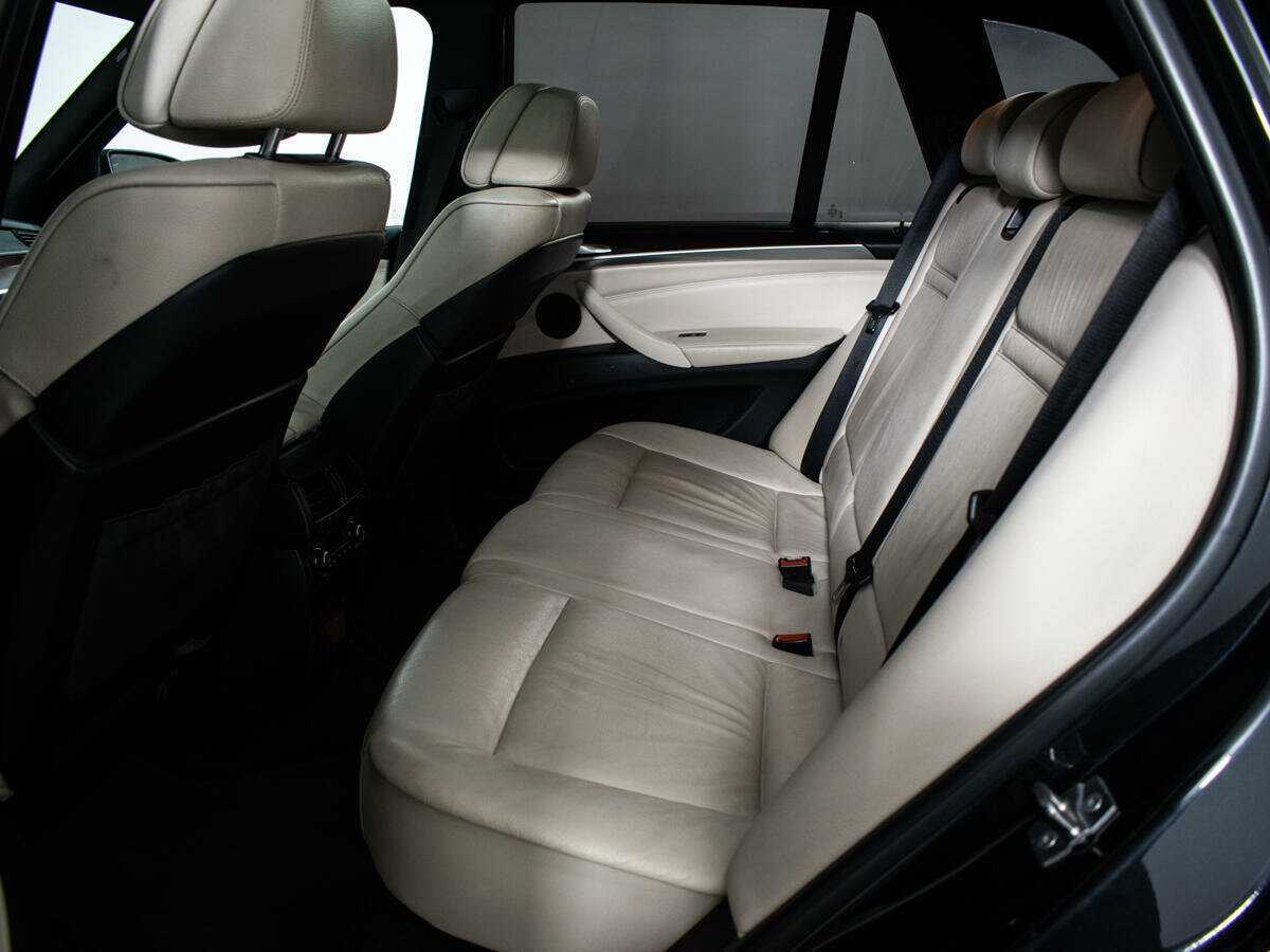 BMW X5 35i, 2010 Фото №7
