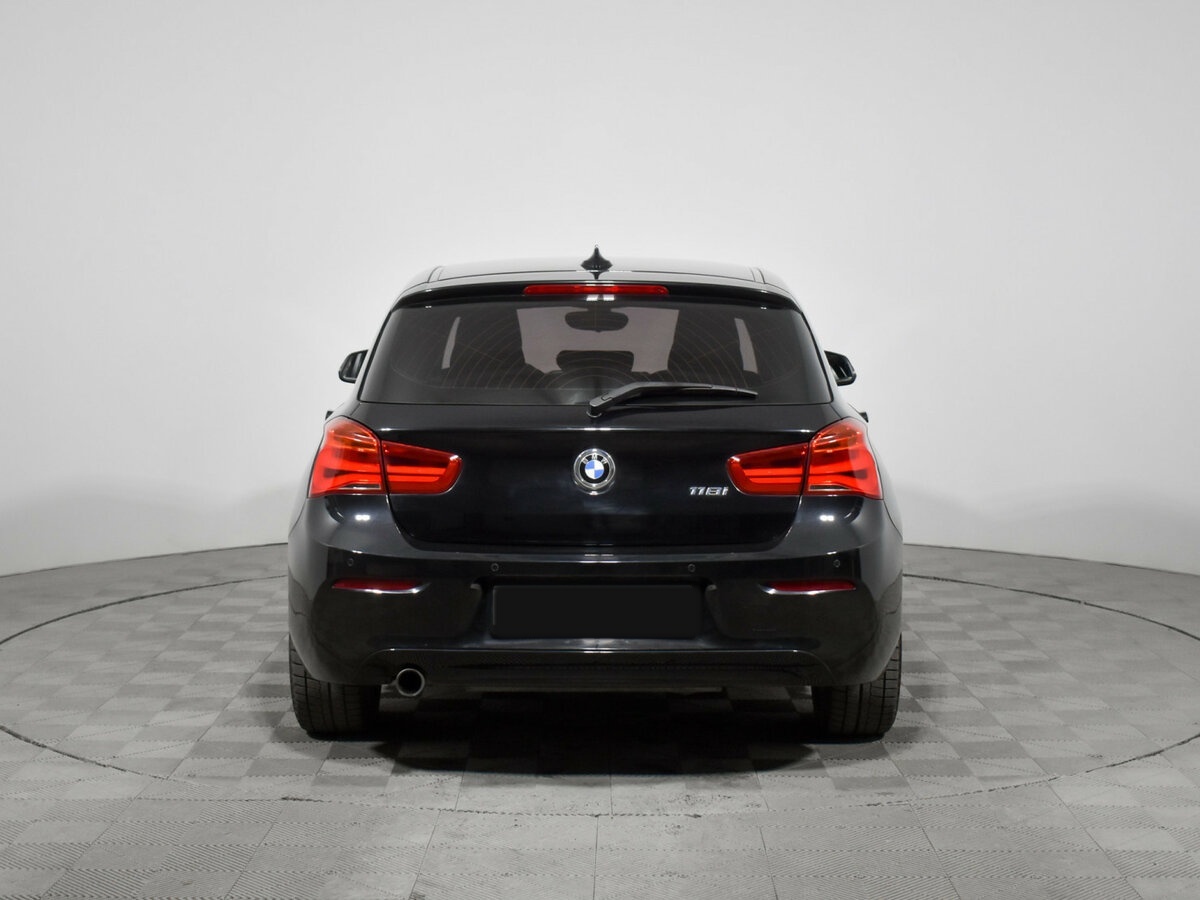 BMW 1 серии 118i II (F20/F21) Рестайлинг 2, 2017 Фото №6