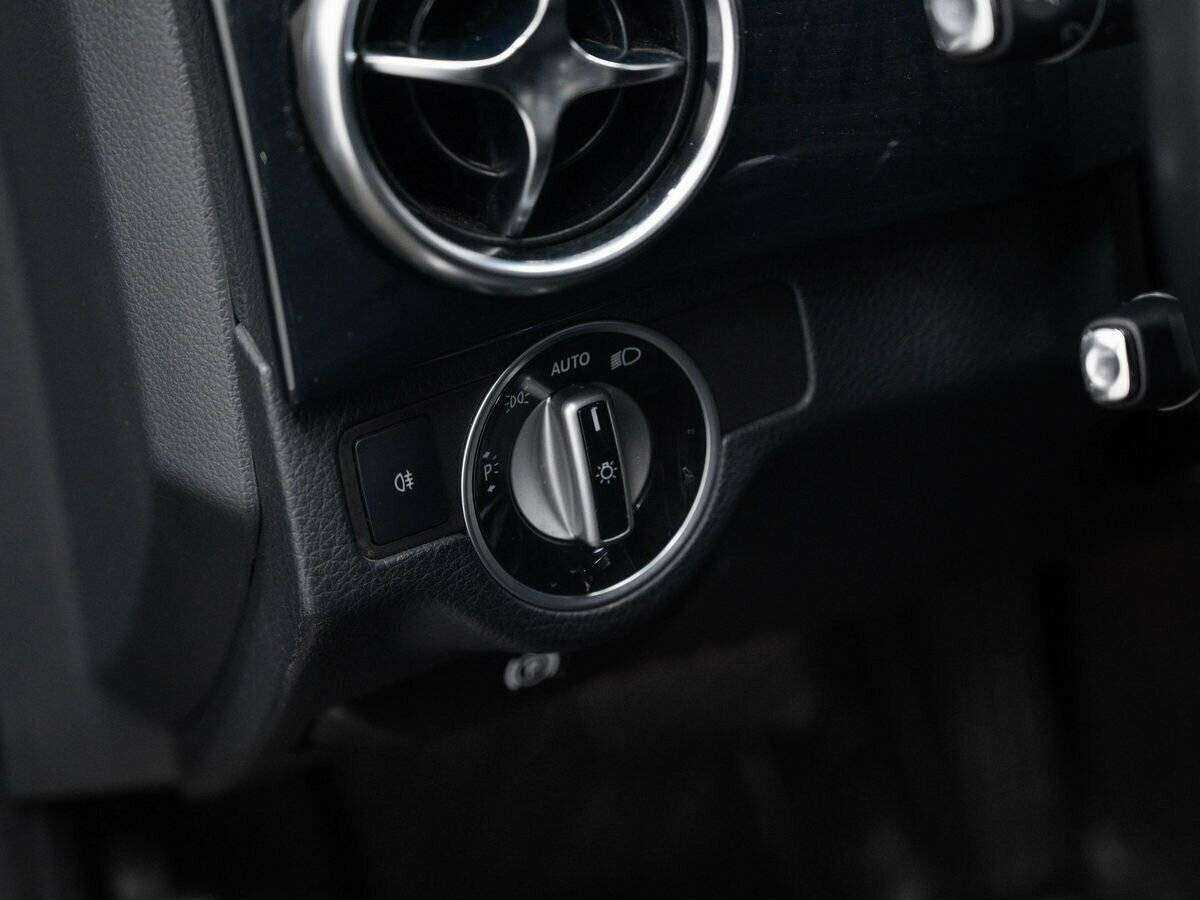 Mercedes-Benz GLK-Класс 250, 2014 Фото №19