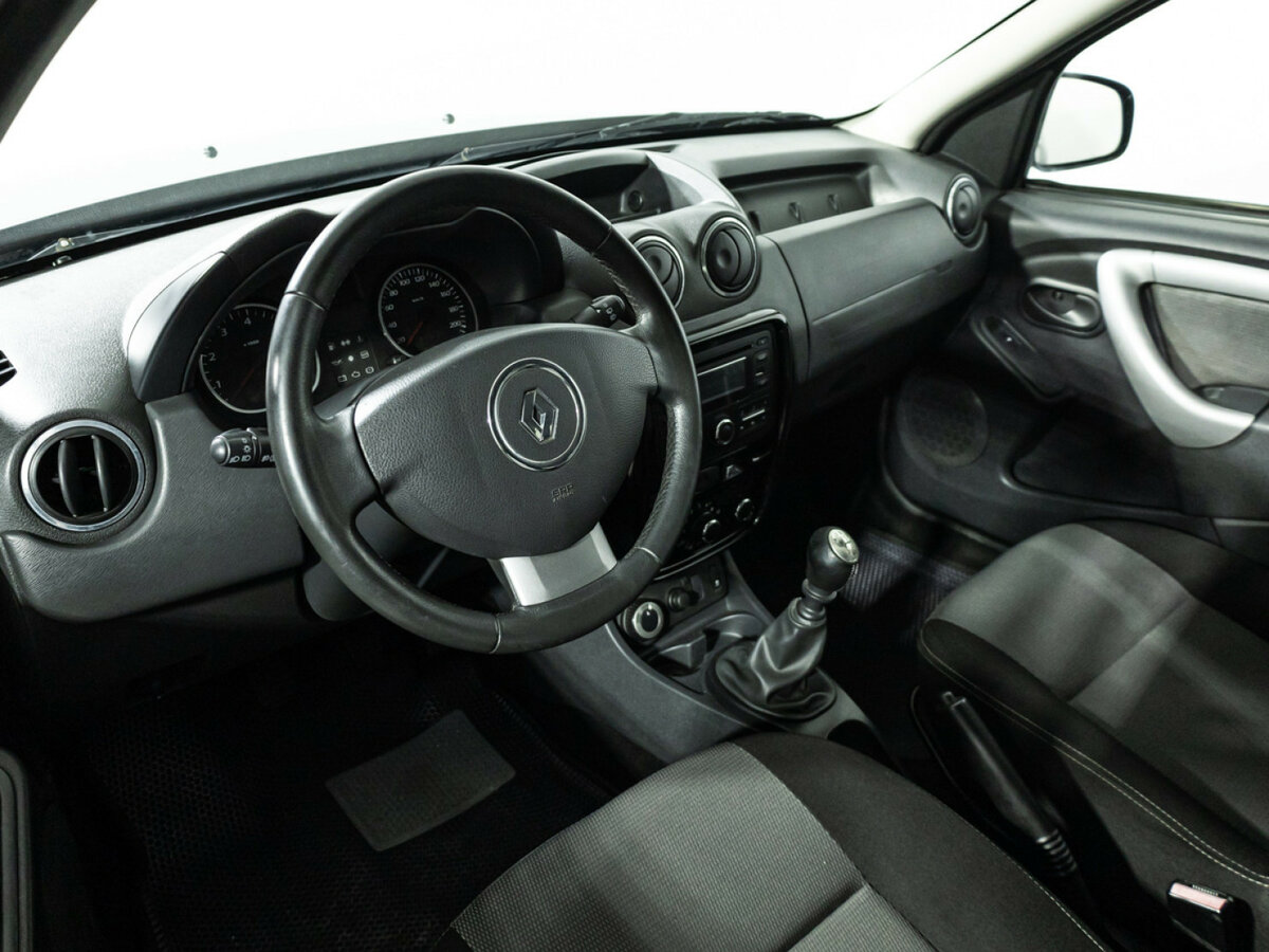 Renault Duster I, 2013 Фото №11