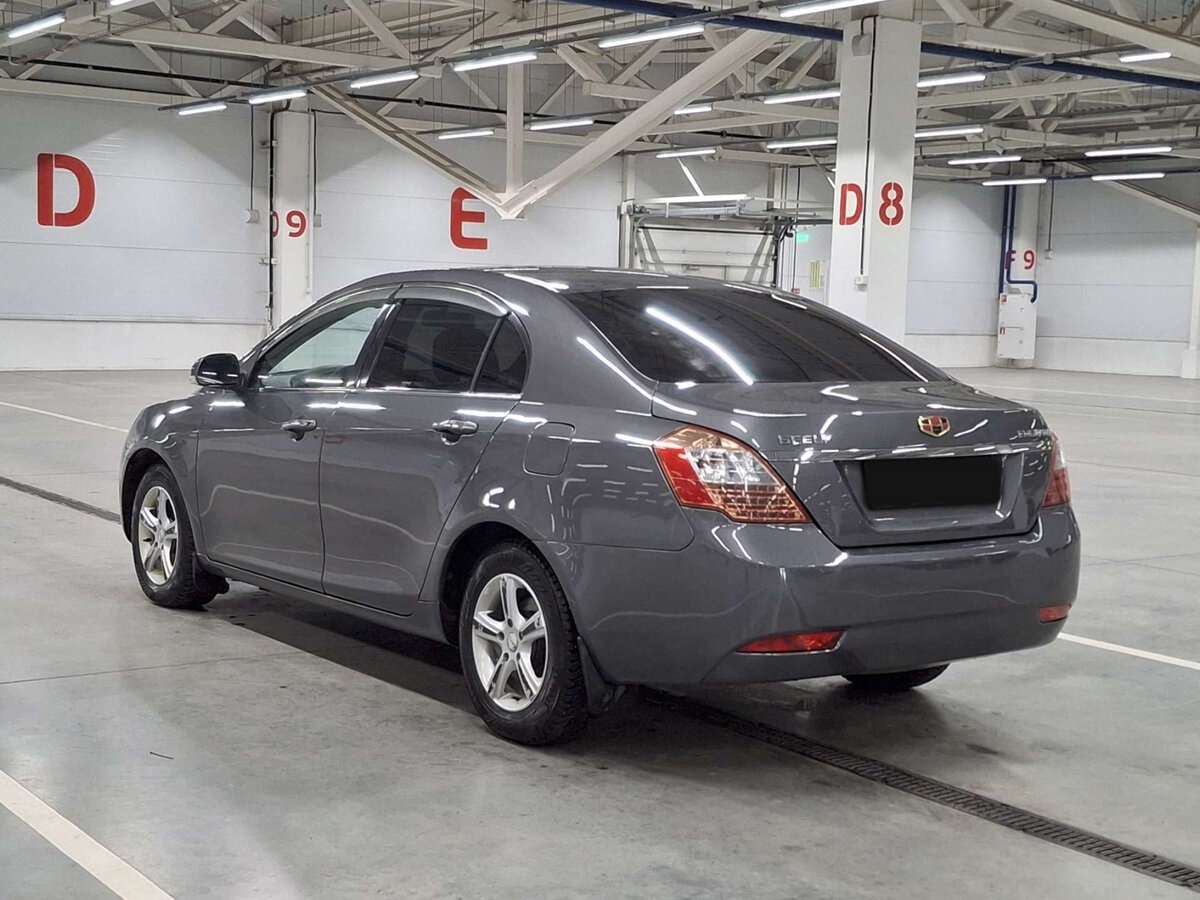 Geely Emgrand EC7, 2013 Фото №7
