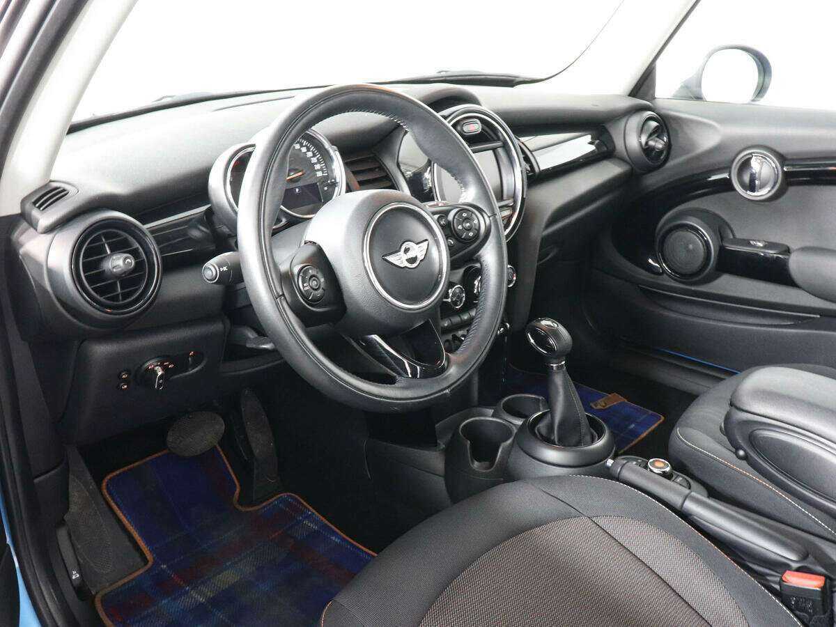 Mini Hatch Cooper, 2018 Фото №8