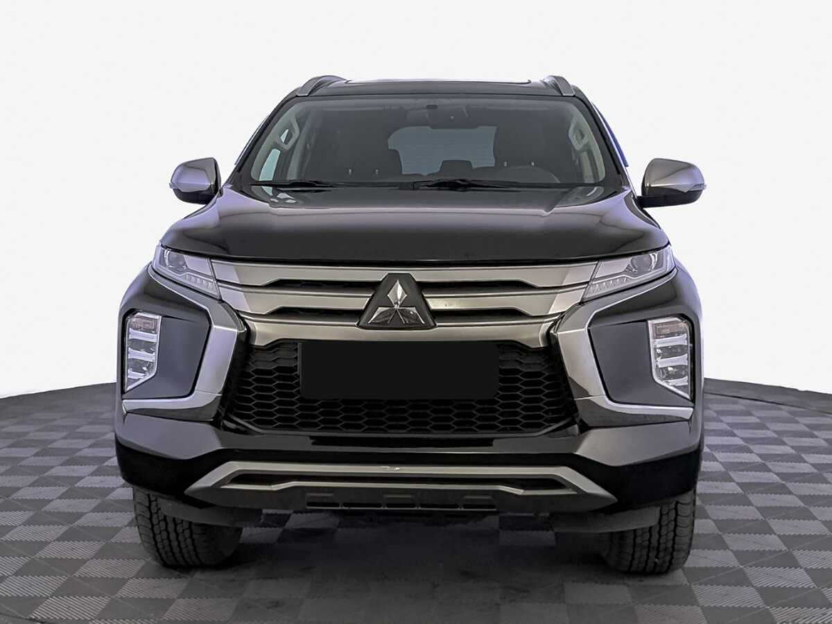 Mitsubishi Montero Sport, 2023 Фото №2