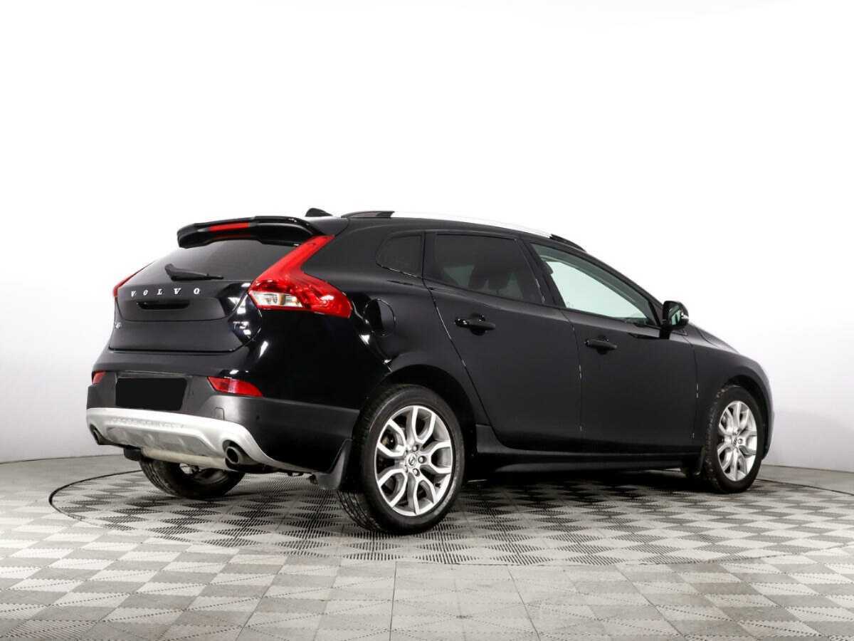 Volvo V40 Cross Country, 2017 Фото №5