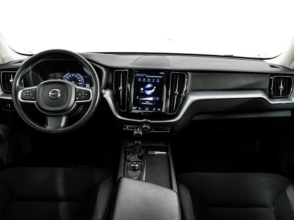 Volvo XC60, 2019 Фото №8